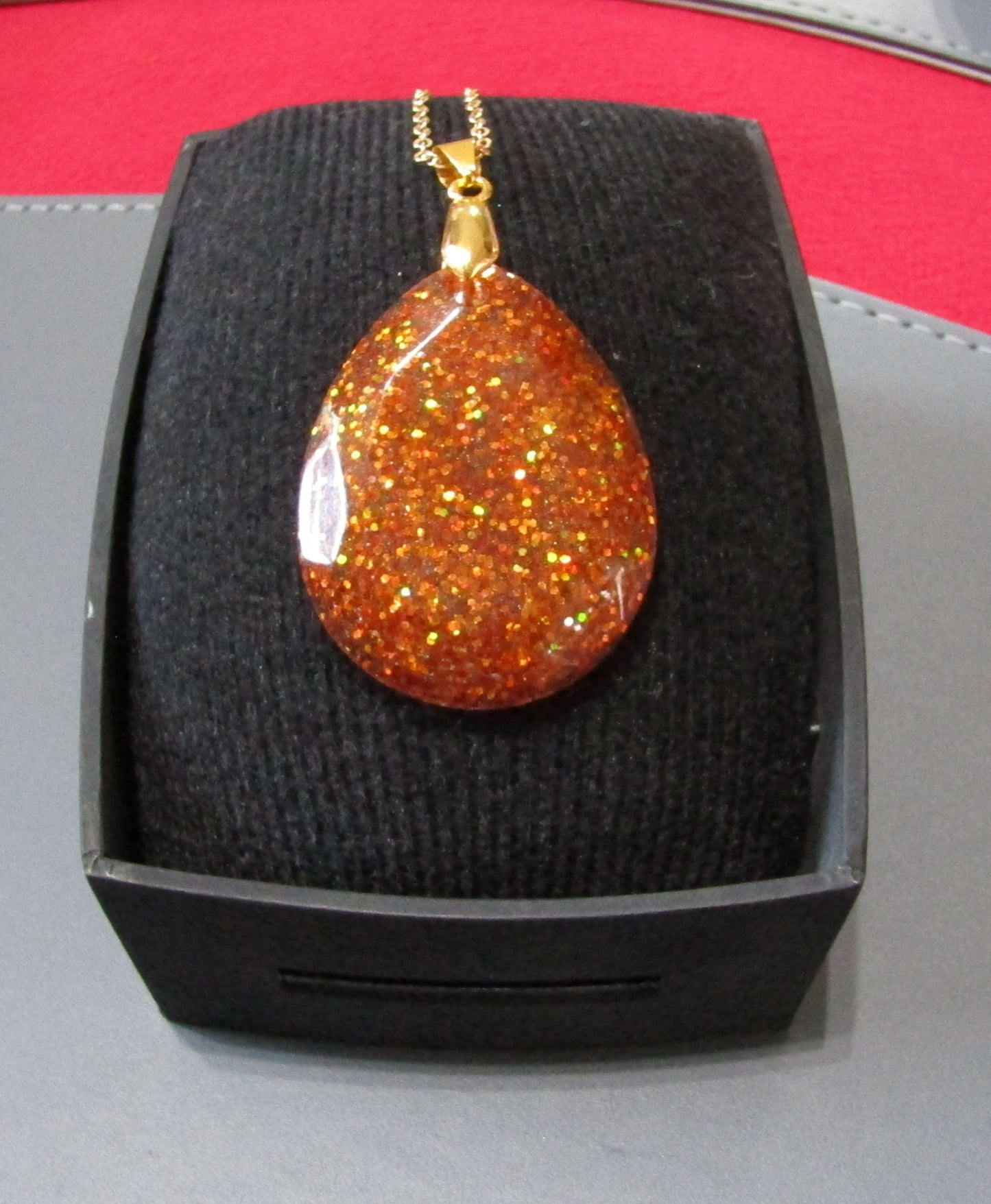 Medium Oval/Teardrop Pendant and Drop Earring set - Orange Glitter