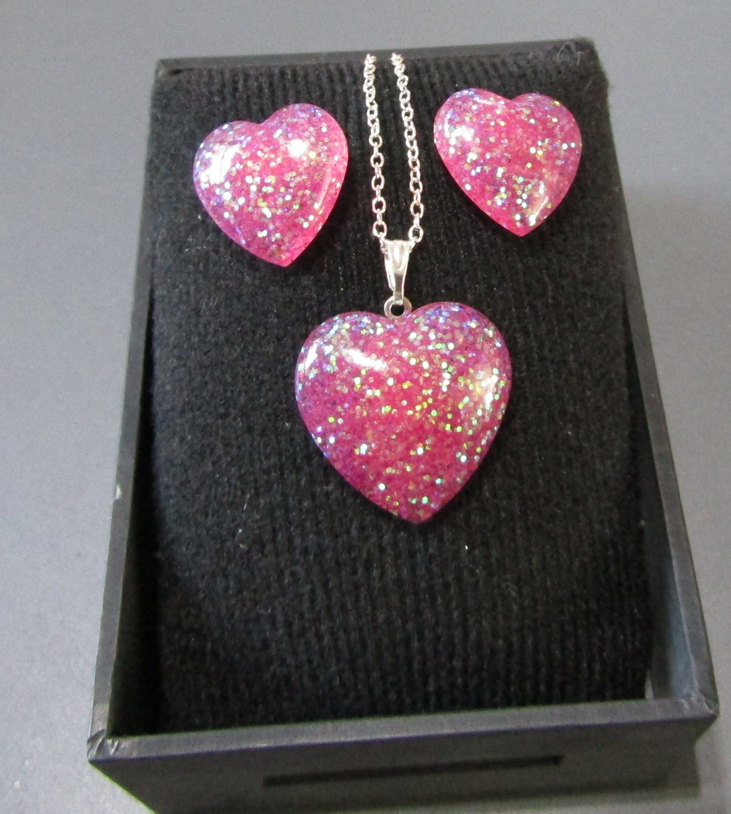 Medium Heart Pendant and Stud Earring set - Holographic Ice Pink
