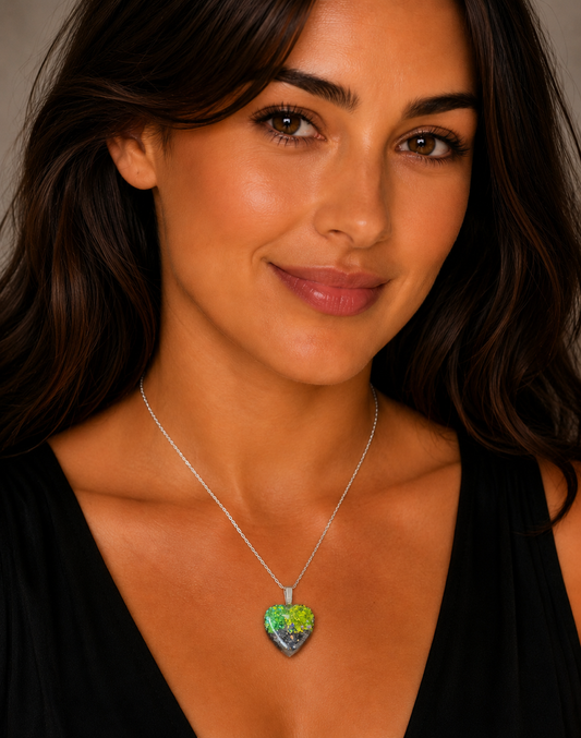 Tri-Glitter Heart Pendant - Green/Lime/Black